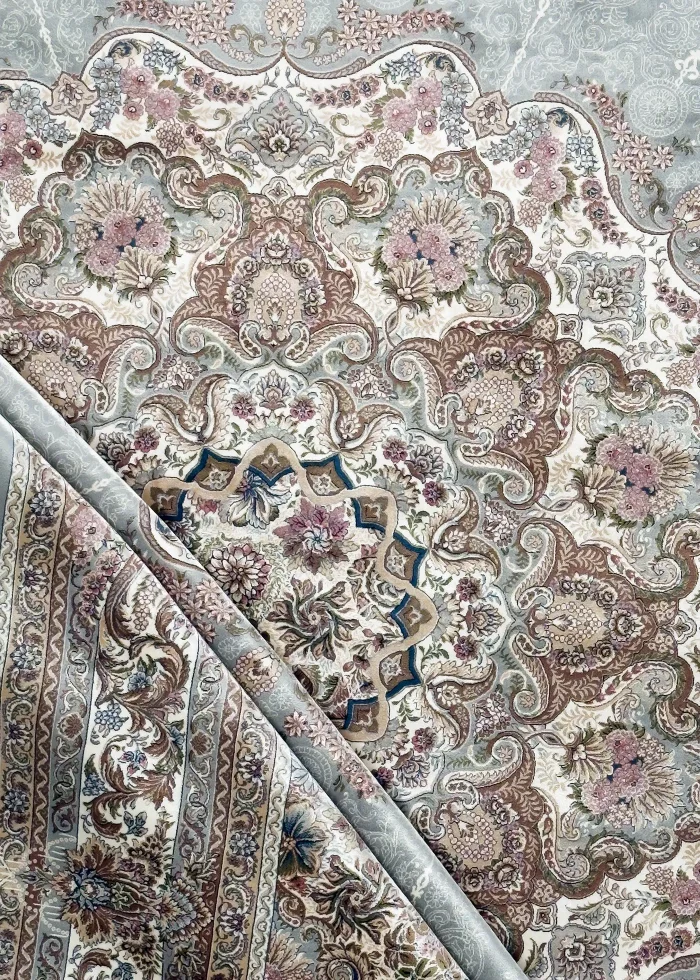Gray and Pink Silk Persian Rug Vanda Pattern 7 x 9