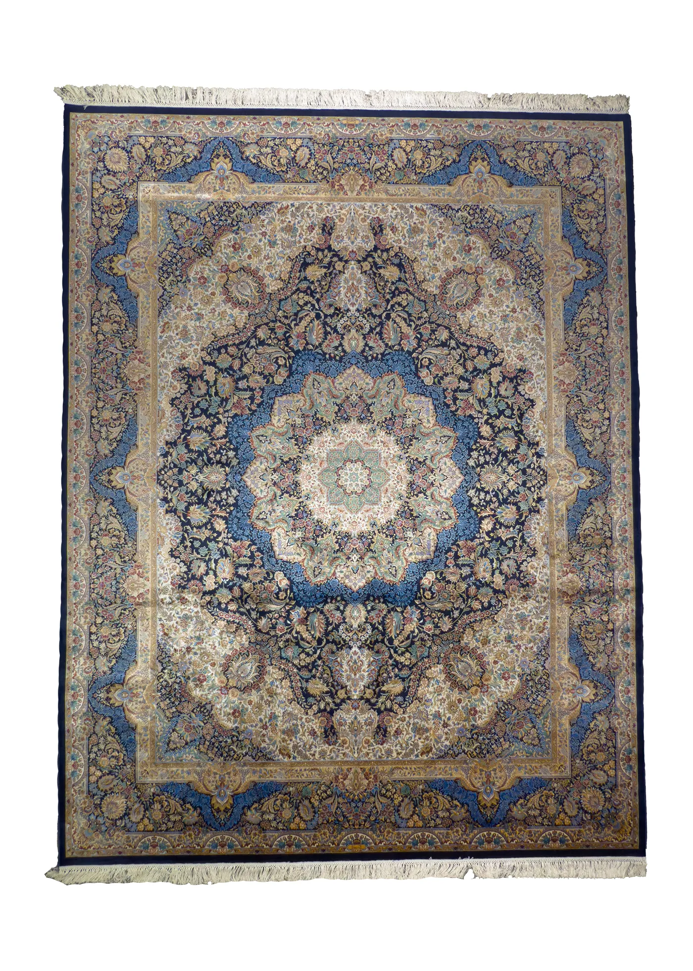 Beauty of a Floral Area Persian Rug: History & Art