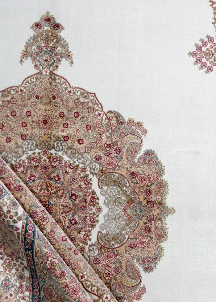 White and Pink Silk Persian Rug Faraz Pattern 5 x 8