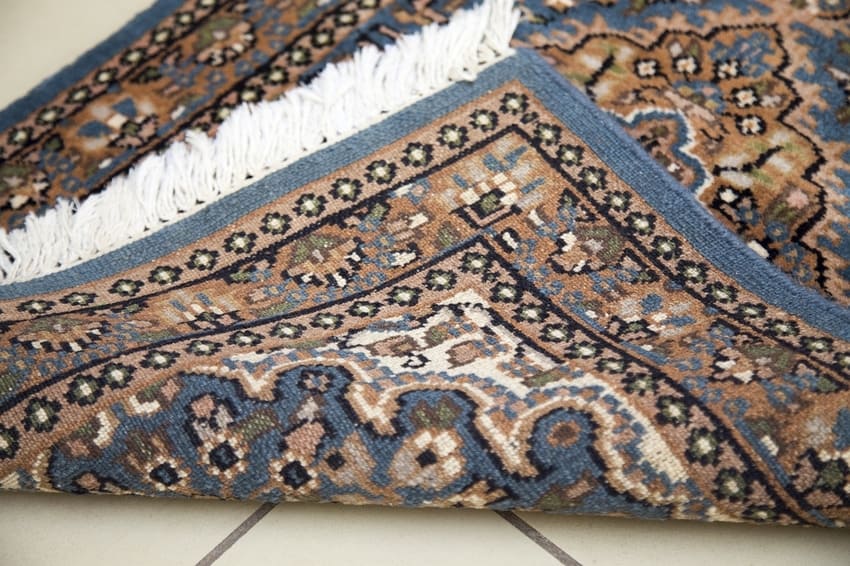 Do Persian Style Rugs Shed? Let’s Find Out! Do Persian Style Rugs Shed? Let’s Find Out!