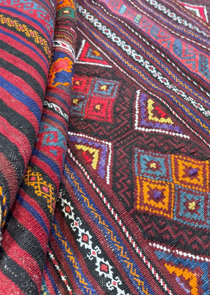 Red and Purple Persian Kilim Shahsavan Pattern 7 x 9 - Image 5