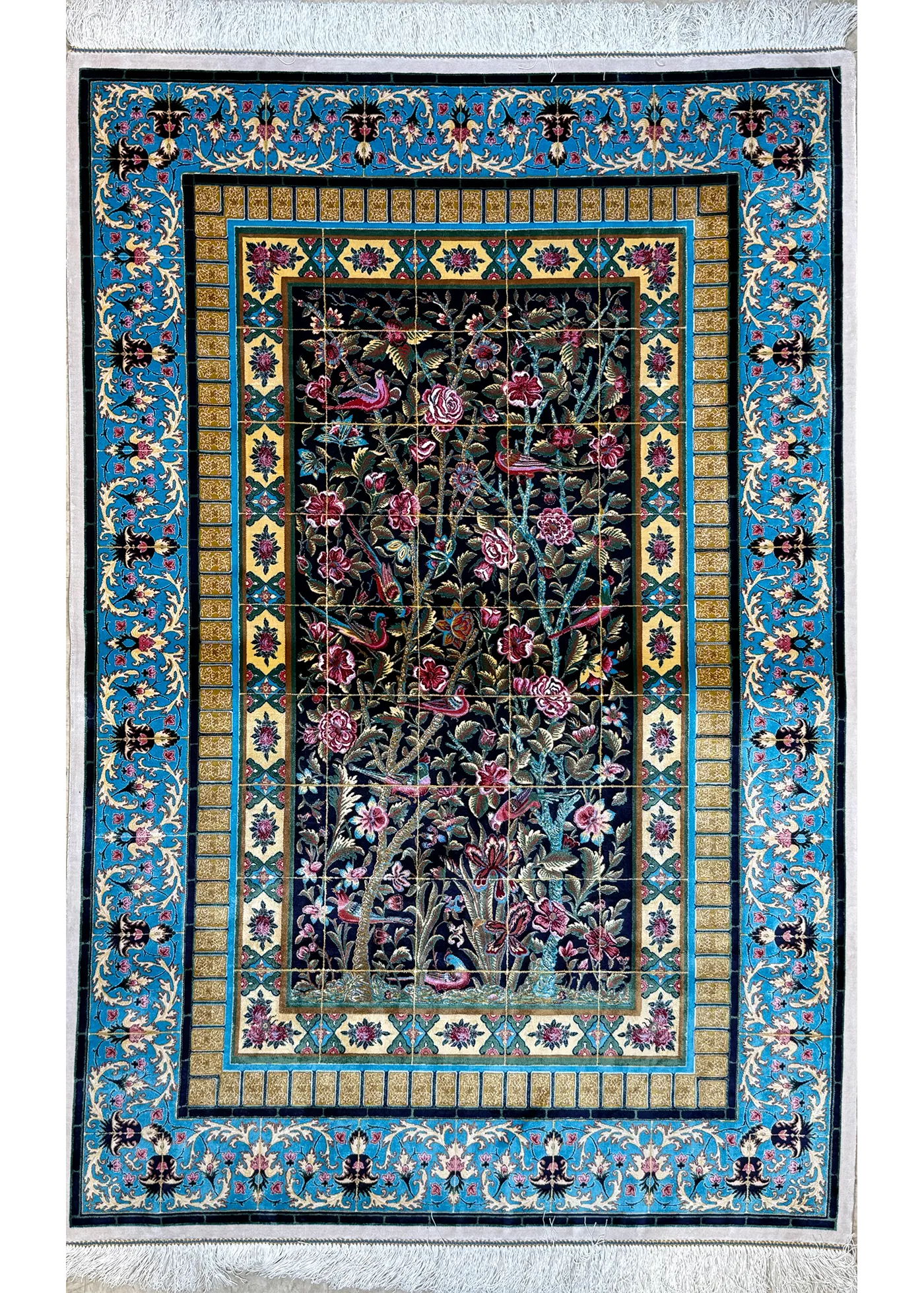 The History and Artistry of Green Persian Rugs