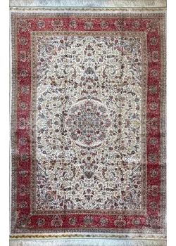 Beige and Red Peesian Rug Shah Abbasi Pattern 7 x 9