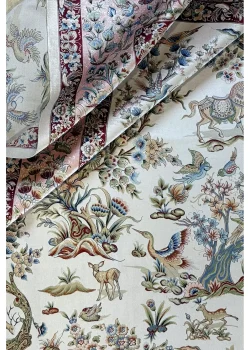 Beige and Pink Persian Rug Hunting Pattern 7 x 9 - Image 5