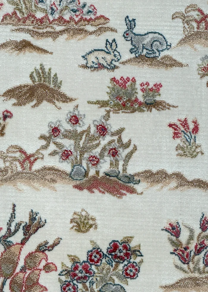 Beige and Brown Persian Rug Hunting Pattern 5 x 5 - Image 3