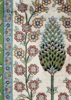 Green and Beige Persian Rug Tile Pattern 7 x 7 - Image 4