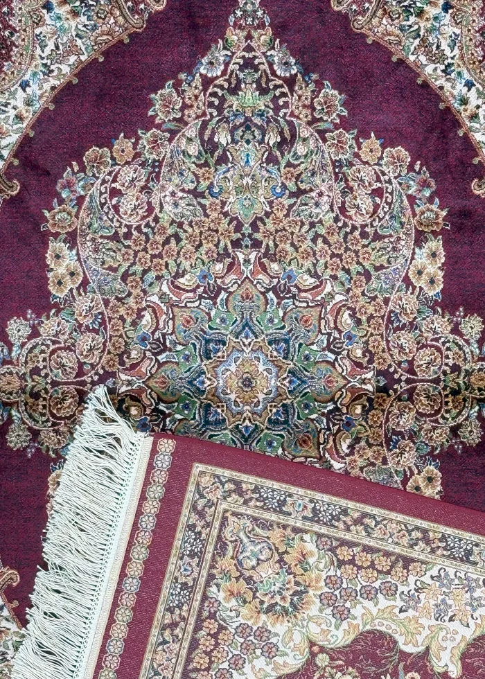 Red and Beige Persian Rug Flame Pattern 4 x 6 - Image 4