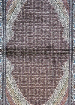 Red and Beige Persian Rug Fish Pattern 4 x 6 - Image 2