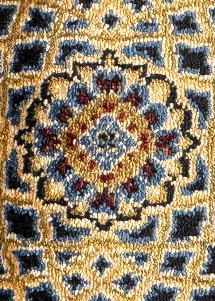 Blue and Beige Persian Rug Faraz Pattern 4 x 6 - Image 6