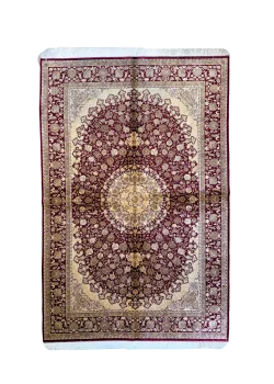 Red and Beige Persian Rug Shah Abbasi Pattern 5 x 8