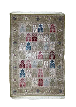 Green and Gray Persian Rug Tile Pattern 5 x 8