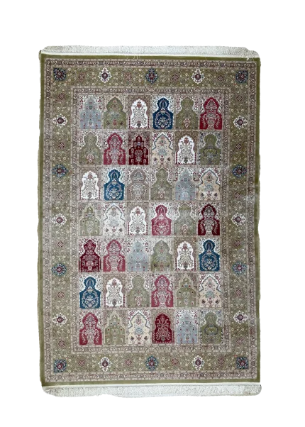 Green and Gray Persian Rug Tile Pattern 5 x 8