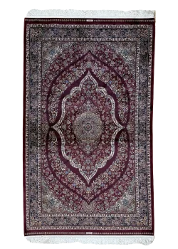 Red Persian Rug Flame Pattern 4 x 6