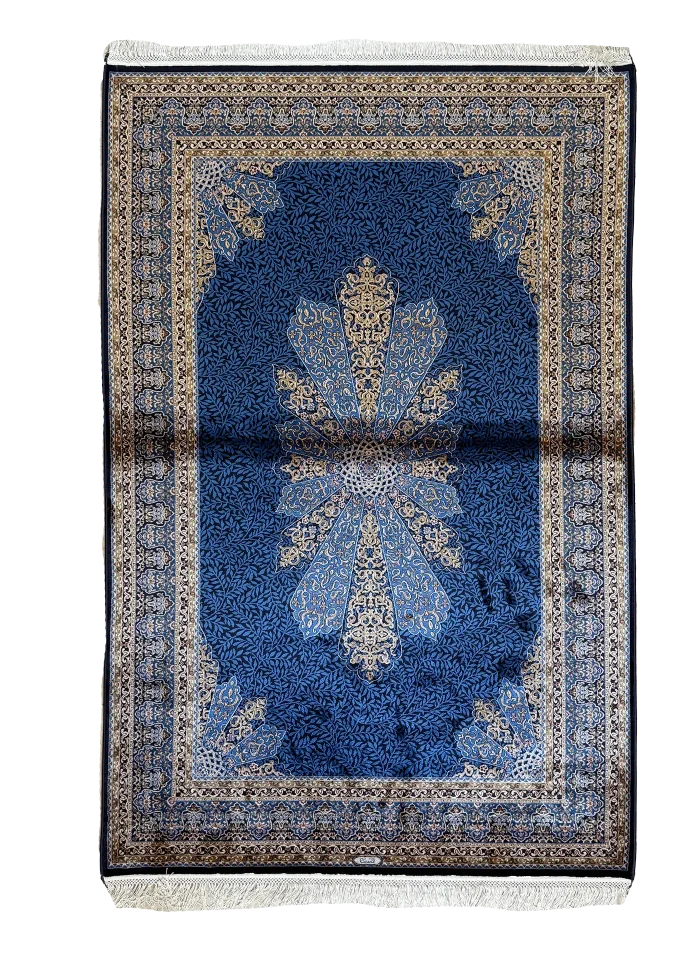 Blue and Beige Persian Rug Faraz Pattern 4 x 6