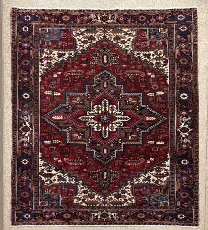 Handmade Red and White Persian Style Rug Heriz Pattern 9 x 12